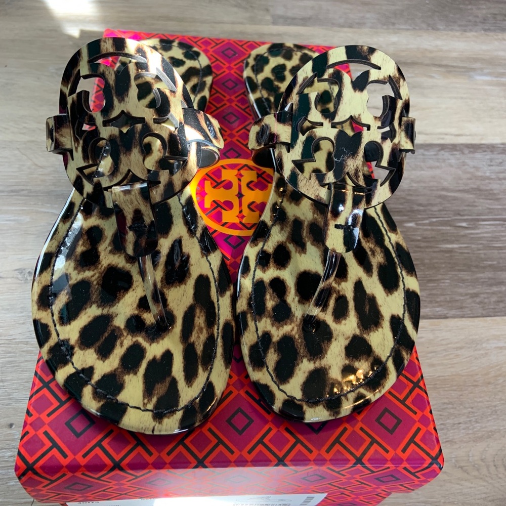 TORY BURCH BRAND NEW miller sandals cheetah